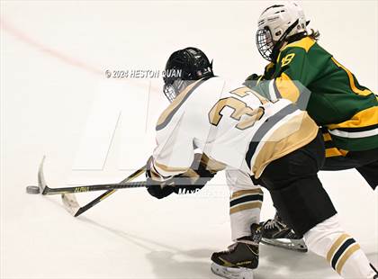 Thumbnail 1 in St. John Bosco vs. Edison photogallery.