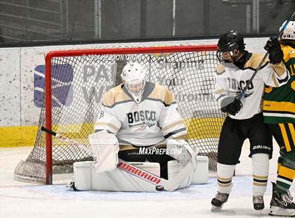 Thumbnail 3 in St. John Bosco vs. Edison photogallery.