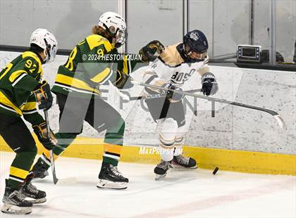 Thumbnail 1 in St. John Bosco vs. Edison photogallery.