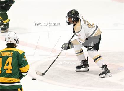 Thumbnail 1 in St. John Bosco vs. Edison photogallery.