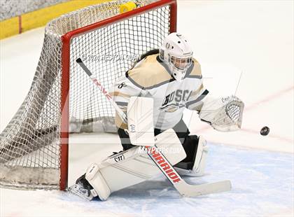 Thumbnail 3 in St. John Bosco vs. Edison photogallery.