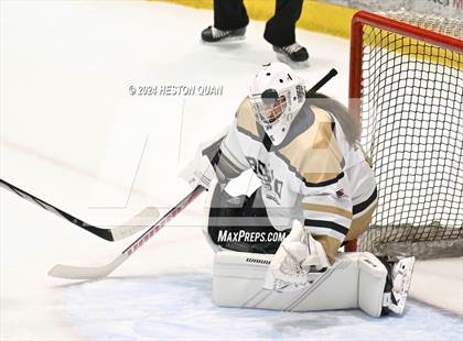 Thumbnail 1 in St. John Bosco vs. Edison photogallery.