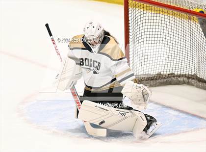 Thumbnail 2 in St. John Bosco vs. Edison photogallery.