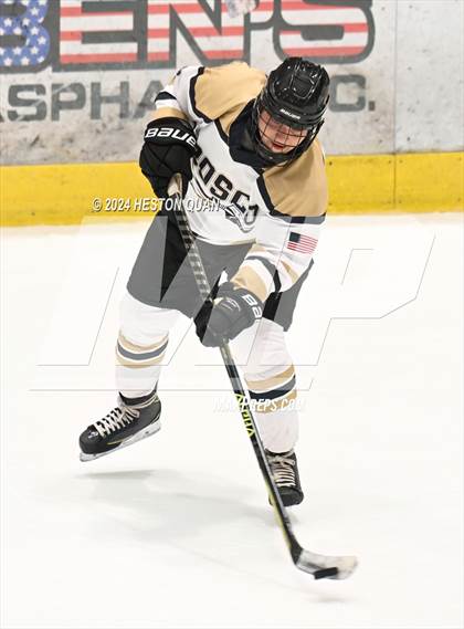 Thumbnail 1 in St. John Bosco vs. Edison photogallery.