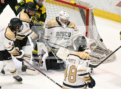 Thumbnail 2 in St. John Bosco vs. Edison photogallery.