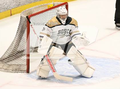 Thumbnail 3 in St. John Bosco vs. Edison photogallery.