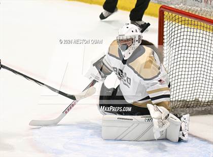 Thumbnail 2 in St. John Bosco vs. Edison photogallery.