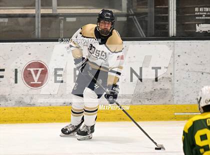 Thumbnail 3 in St. John Bosco vs. Edison photogallery.