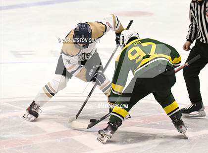 Thumbnail 2 in St. John Bosco vs. Edison photogallery.
