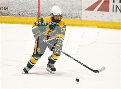Thumbnail 2 in St. John Bosco vs. Edison photogallery.