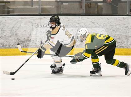 Thumbnail 2 in St. John Bosco vs. Edison photogallery.