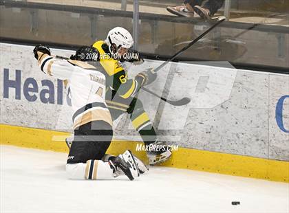 Thumbnail 1 in St. John Bosco vs. Edison photogallery.