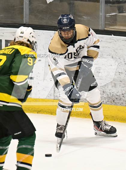 Thumbnail 3 in St. John Bosco vs. Edison photogallery.