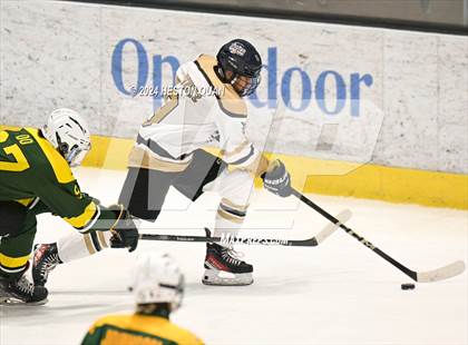 Thumbnail 2 in St. John Bosco vs. Edison photogallery.