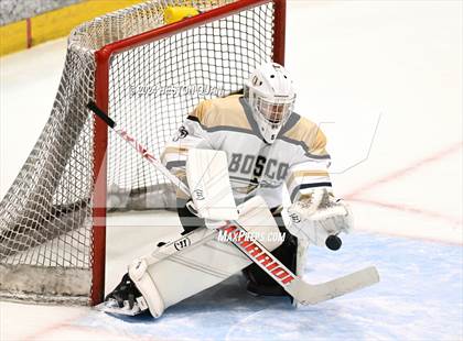Thumbnail 1 in St. John Bosco vs. Edison photogallery.