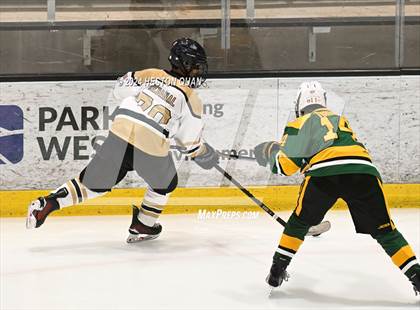 Thumbnail 2 in St. John Bosco vs. Edison photogallery.