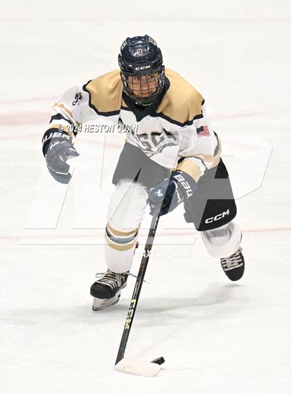 Thumbnail 2 in St. John Bosco vs. Edison photogallery.