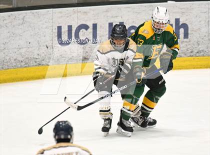 Thumbnail 2 in St. John Bosco vs. Edison photogallery.
