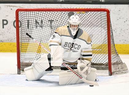 Thumbnail 1 in St. John Bosco vs. Edison photogallery.