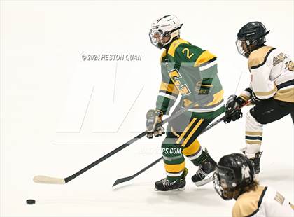 Thumbnail 3 in St. John Bosco vs. Edison photogallery.