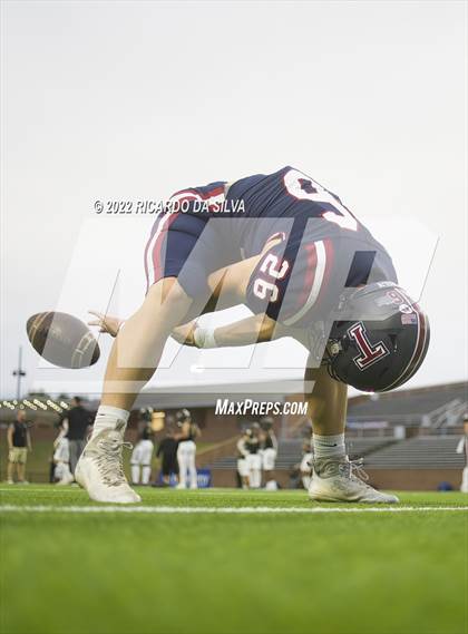 Thumbnail 3 in Tompkins vs Jordan photogallery.