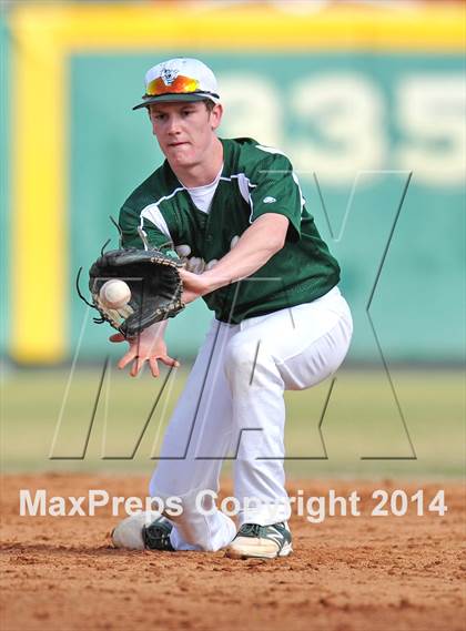 Thumbnail 2 in Hillcrest vs. Greenhill (Lutheran Classic) photogallery.