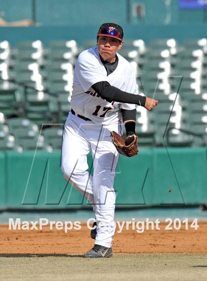 Thumbnail 3 in Hillcrest vs. Greenhill (Lutheran Classic) photogallery.