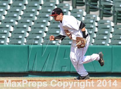 Thumbnail 2 in Hillcrest vs. Greenhill (Lutheran Classic) photogallery.