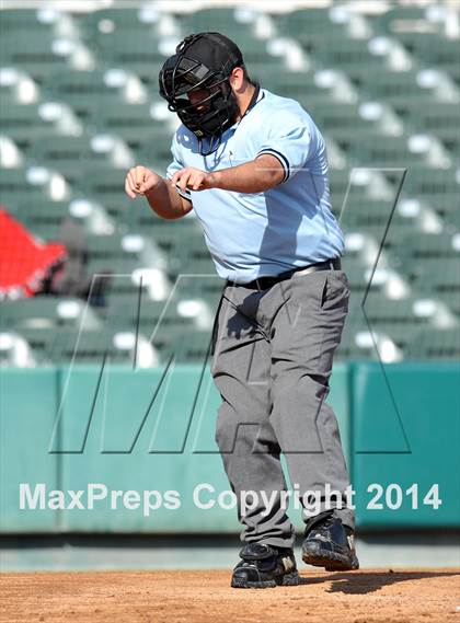 Thumbnail 1 in Hillcrest vs. Greenhill (Lutheran Classic) photogallery.