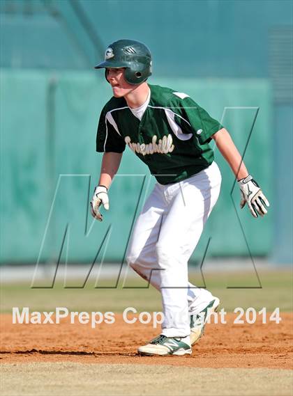 Thumbnail 2 in Hillcrest vs. Greenhill (Lutheran Classic) photogallery.