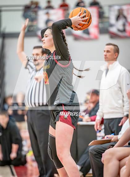 Thumbnail 3 in Viewmont @ Cedar Valley (UHSAA 5A Round 1) photogallery.