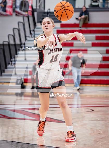 Thumbnail 2 in Viewmont @ Cedar Valley (UHSAA 5A Round 1) photogallery.