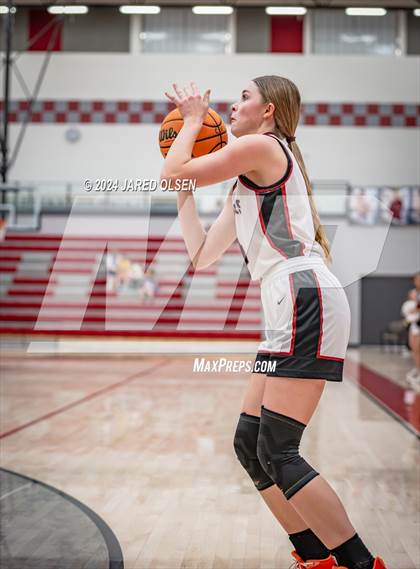 Thumbnail 1 in Viewmont @ Cedar Valley (UHSAA 5A Round 1) photogallery.