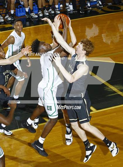 Thumbnail 2 in East Hamilton vs Bradley Central (District 5 3A) photogallery.
