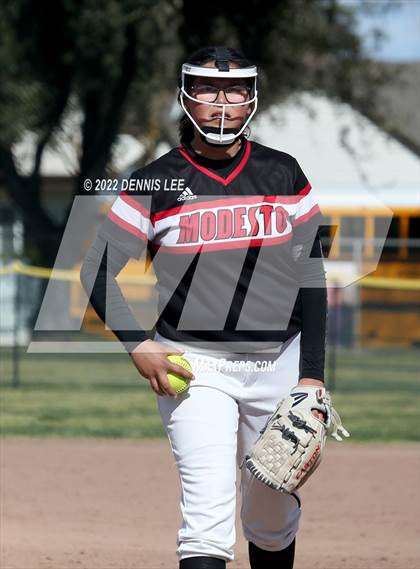 Thumbnail 1 in Modesto vs Merced photogallery.