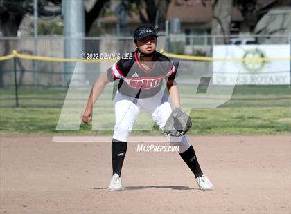 Thumbnail 2 in Modesto vs Merced photogallery.