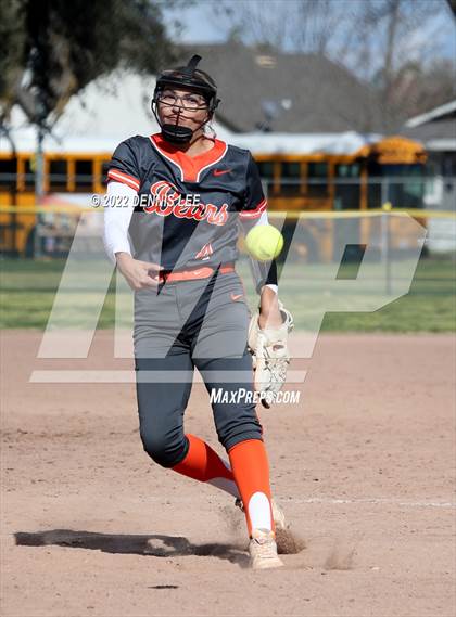 Thumbnail 3 in Modesto vs Merced photogallery.