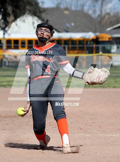 Thumbnail 2 in Modesto vs Merced photogallery.