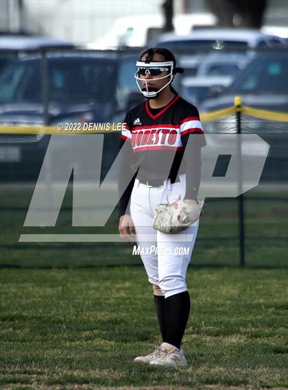 Thumbnail 3 in Modesto vs Merced photogallery.