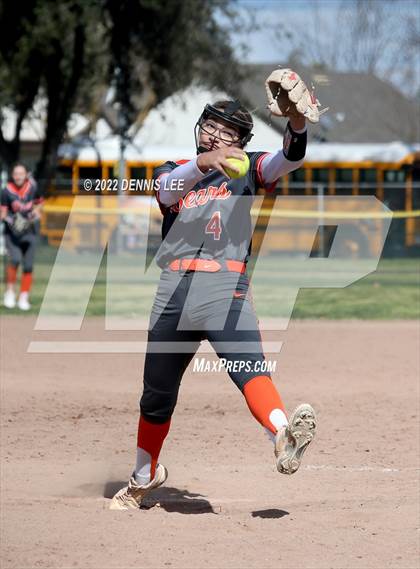 Thumbnail 1 in Modesto vs Merced photogallery.