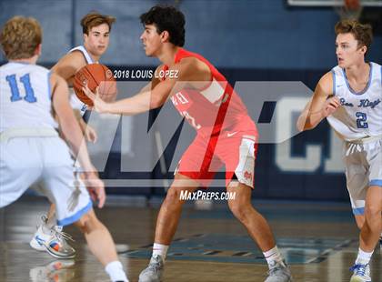 Thumbnail 2 in Mater Dei vs. Corona del Mar (Beach Bash Tournament) photogallery.