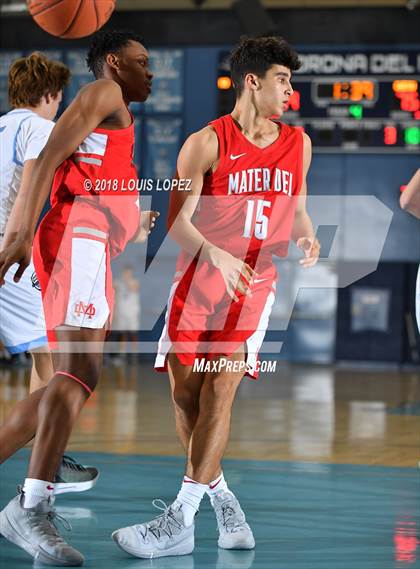 Thumbnail 3 in Mater Dei vs. Corona del Mar (Beach Bash Tournament) photogallery.