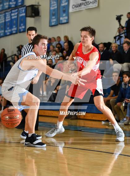 Thumbnail 3 in Mater Dei vs. Corona del Mar (Beach Bash Tournament) photogallery.