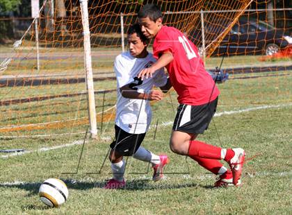 Thumbnail 3 in DuVal vs. Suitland photogallery.