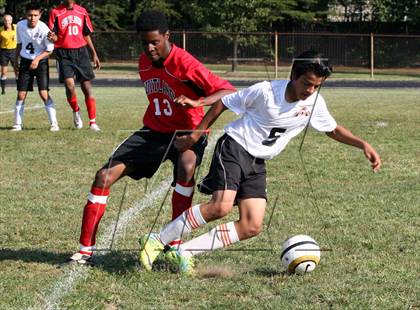 Thumbnail 3 in DuVal vs. Suitland photogallery.