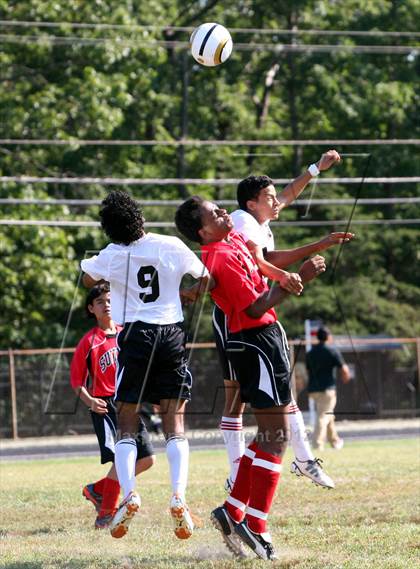 Thumbnail 1 in DuVal vs. Suitland photogallery.