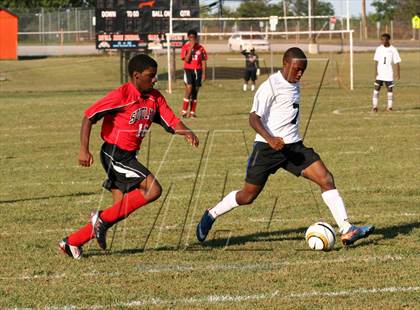 Thumbnail 3 in DuVal vs. Suitland photogallery.