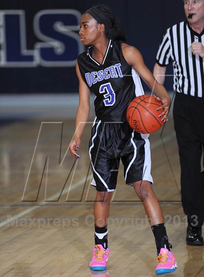 Thumbnail 3 in Flintridge Prep vs. Desert  (CIF Div. 5AA Quarter Finals) photogallery.