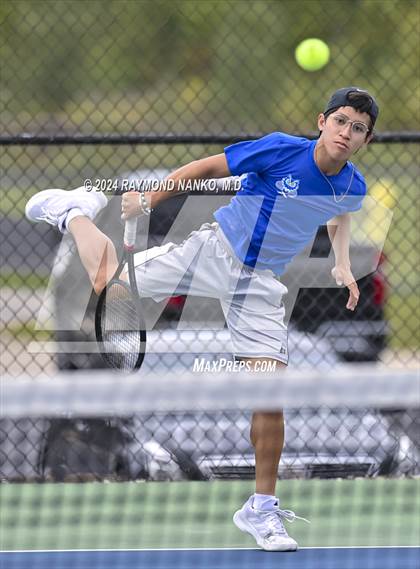 Thumbnail 2 in Muncie Burris vs Norwell (Delta Invitational)  photogallery.
