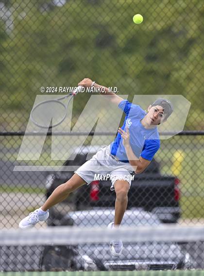 Thumbnail 3 in Muncie Burris vs Norwell (Delta Invitational)  photogallery.
